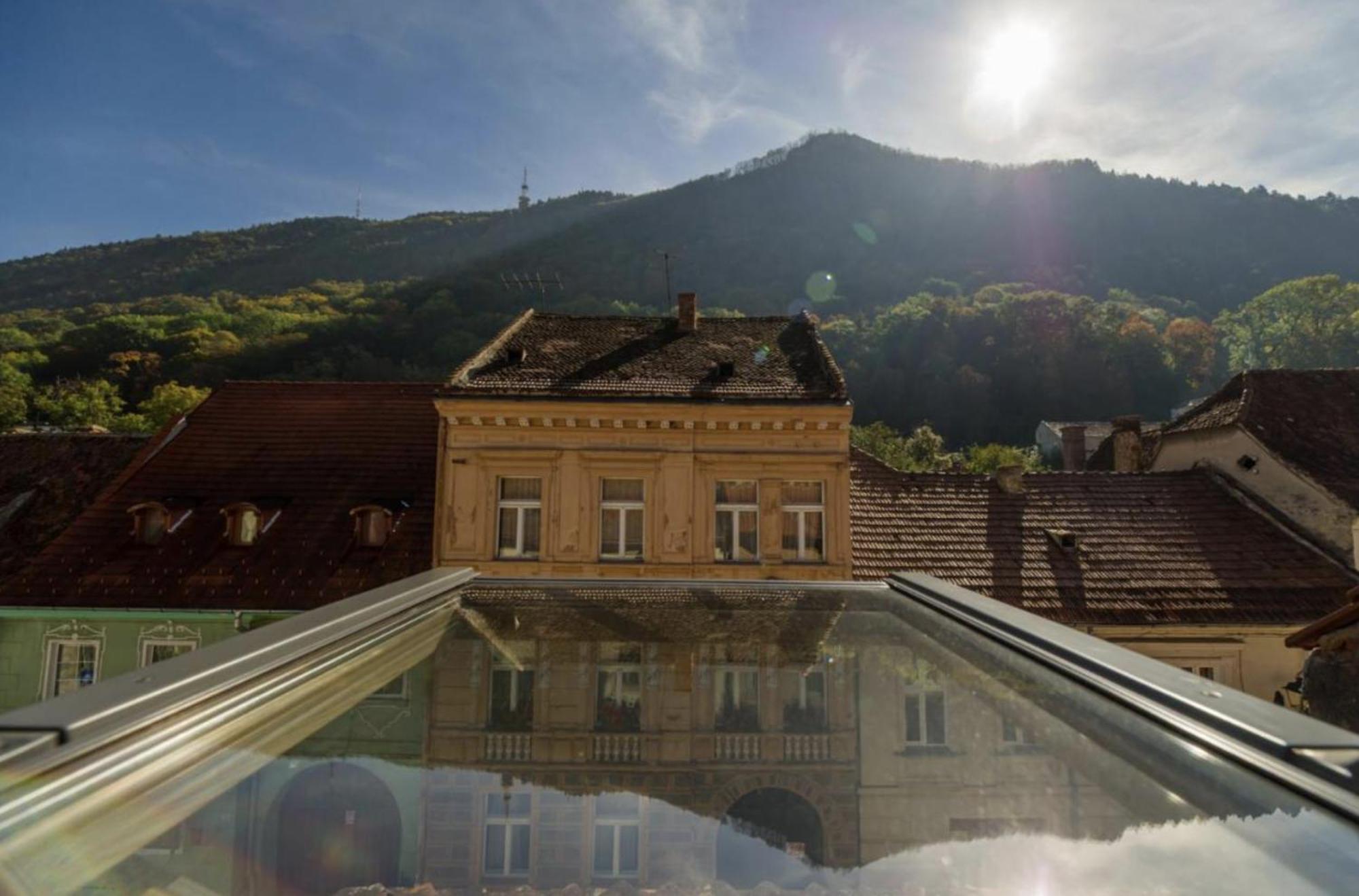 Rooftop Proprety With Large Terrace & Stunning Views - Brašov Exteriér fotografie