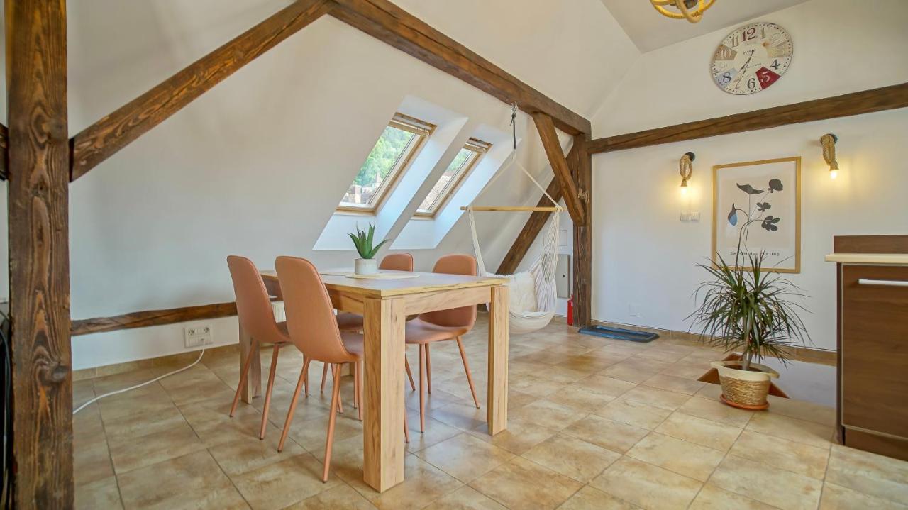 Rooftop Proprety With Large Terrace & Stunning Views - Brašov Exteriér fotografie